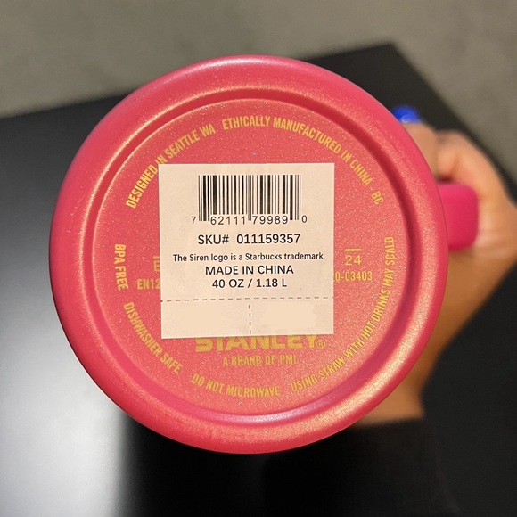* NWT * Stanley X Starbucks Berry Pink Glitter Holiday Tumbler 40oz. - Picture 6 of 6
